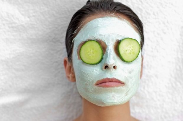 cucumber for puffy eyes